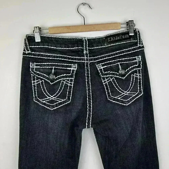 La Idol Premium Black Flare Jeans with Unique Stitching - Picture 3 of 8